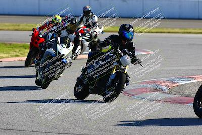 media/Jan-21-2023-Fastrack Riders (Sat) [[fcf3f88a30]]/Level 1-RDS/Session 4 Turn 13/